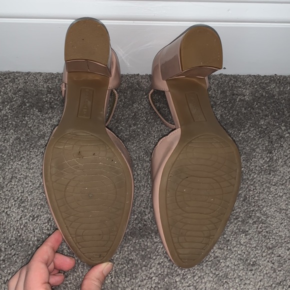 Dusty Rose Shiny Heels - Picture 3 of 4